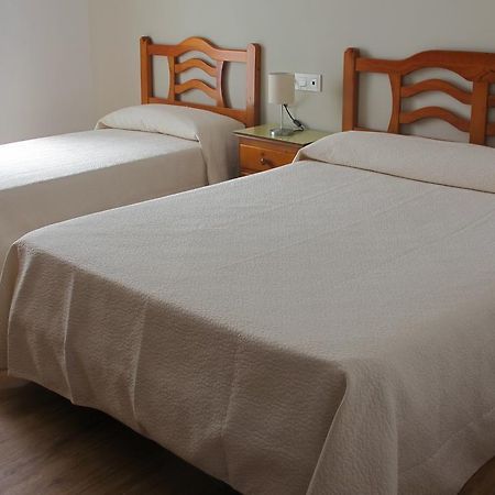 Hostal Onteniente Ла Мамола Екстериор снимка