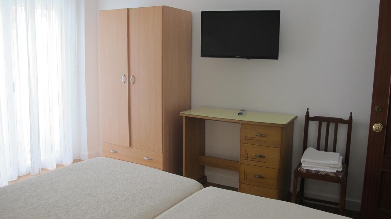 Hostal Onteniente Ла Мамола Екстериор снимка
