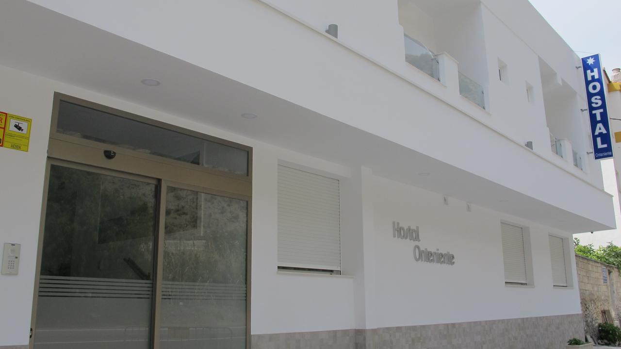 Hostal Onteniente Ла Мамола Екстериор снимка